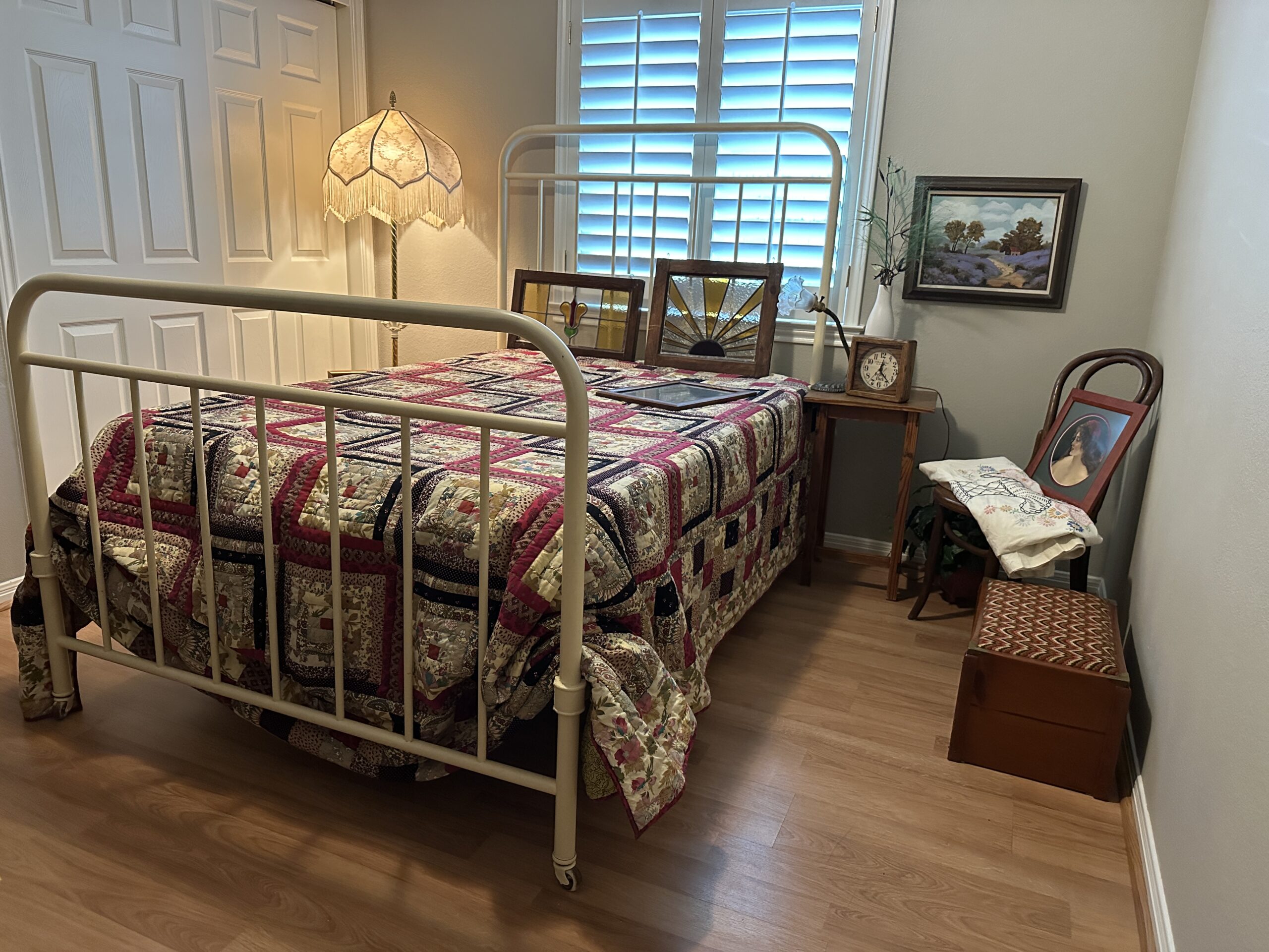 Image gallery image